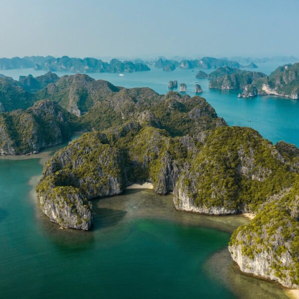 Discover The Stunning Beauty of Bai Tu Long Bay