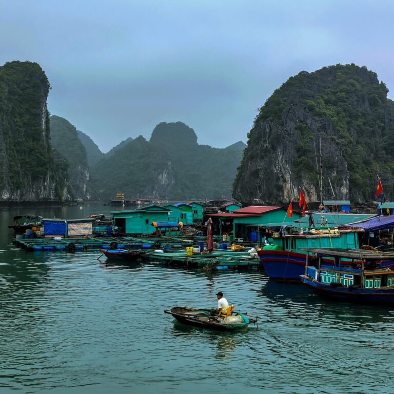 Discover The Stunning Beauty of Bai Tu Long Bay