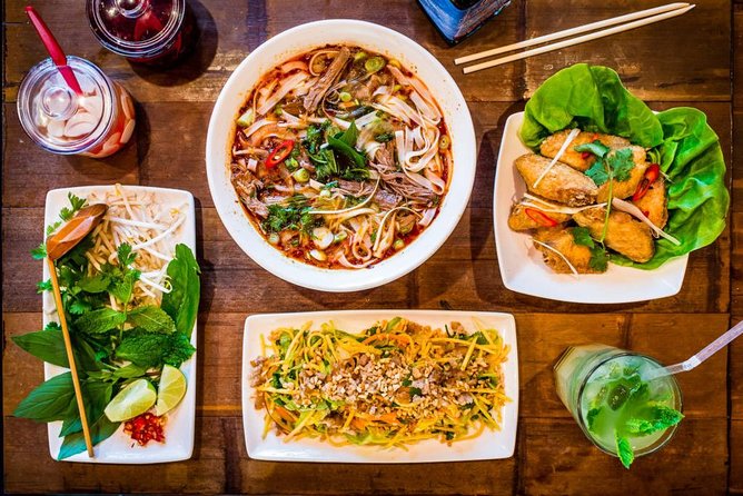 Hanoi Street Food Walking Tour – A 3-Hour Culinary Adventure