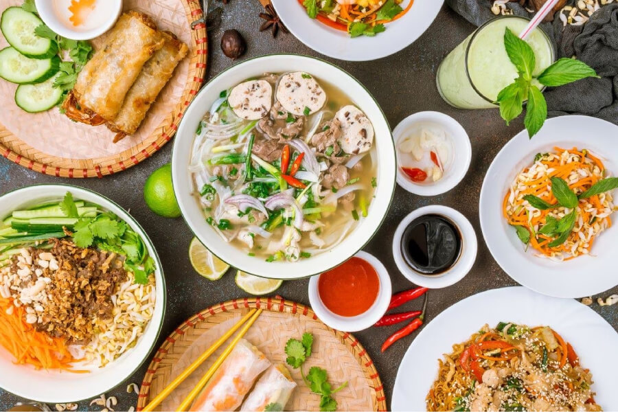 Hanoi Street Food Walking Tour – A 3-Hour Culinary Adventure