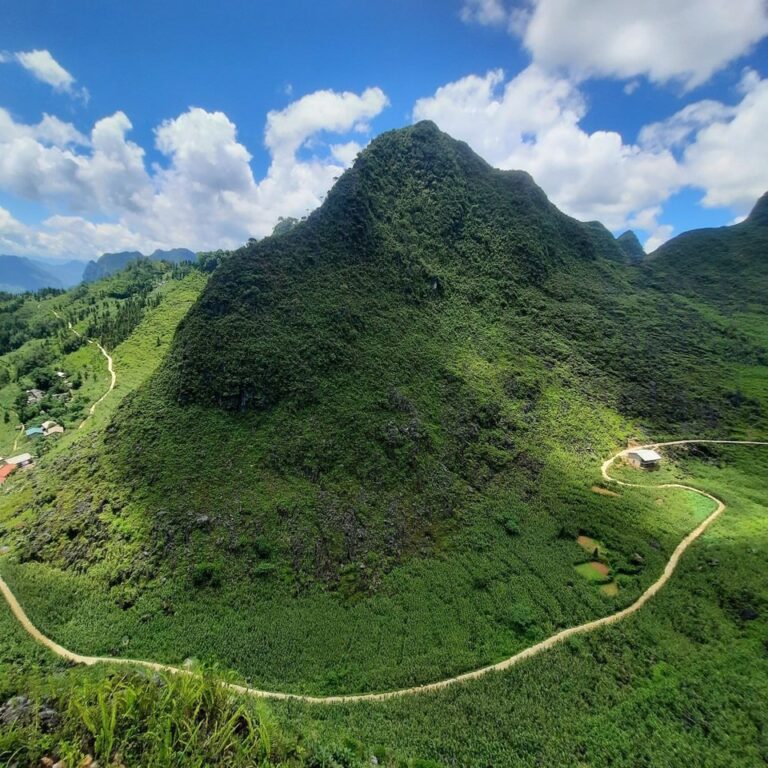 Ha Giang Unveiled: A 4-Day Journey Through Vietnam’s Northern Highlands