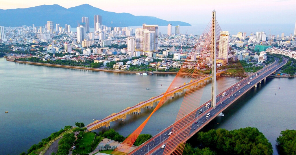 5 Days in Da Nang & Hoi An: Beaches, Golden Bridge & Lantern Nights Experience