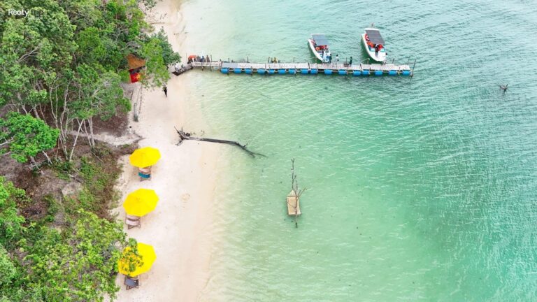 Full-Day Snorkeling & Cable Car Adventure in Phu Quoc