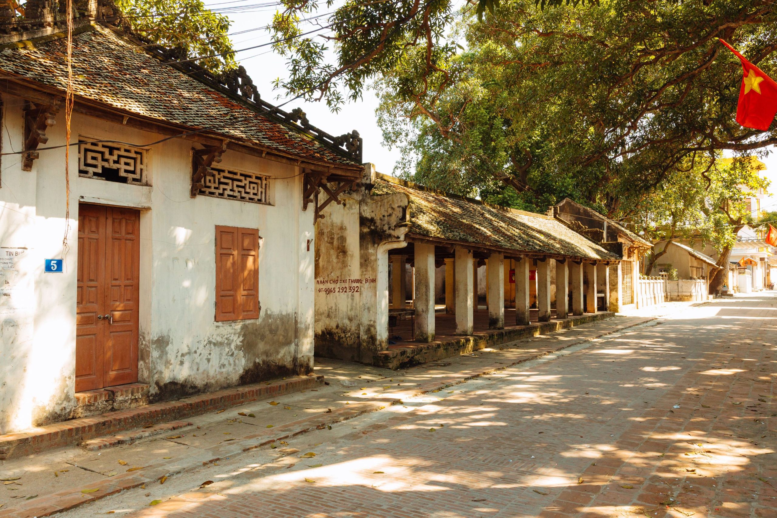 Vietnam Cultural Immersion Tours: Duong Lam Village and Ba Vi National Park