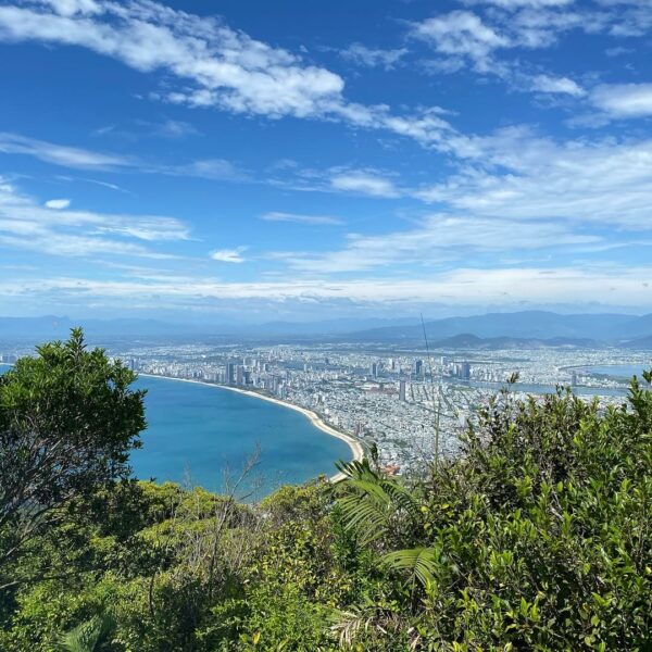Explore the Wonders of Da Nang and Hoi An: A Full-Day Adventure