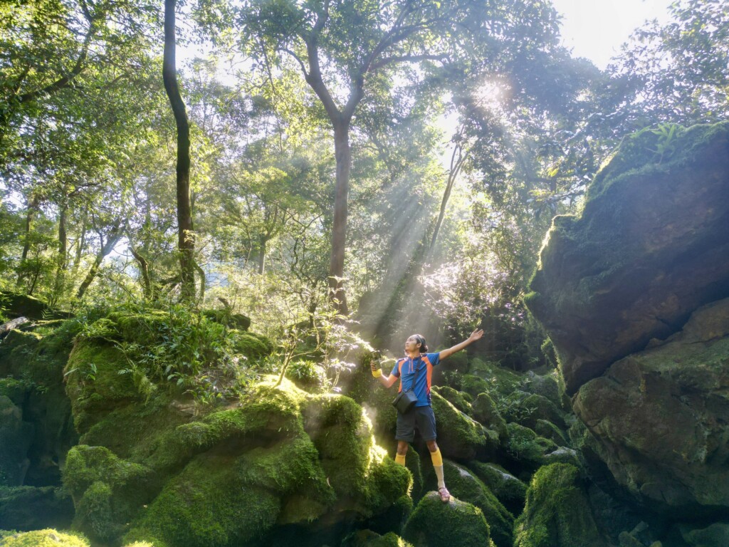 Hung Thoong Expedition – 3 Days 2 Nights of Jungle Trekking, Caving & Zipline Adventure