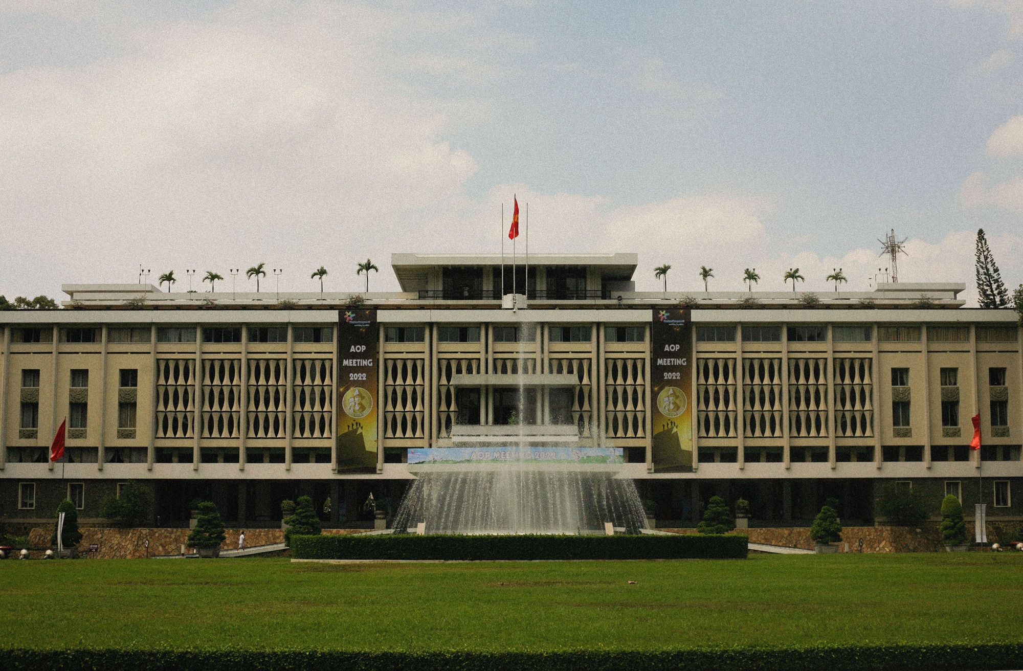 HO CHI MINH