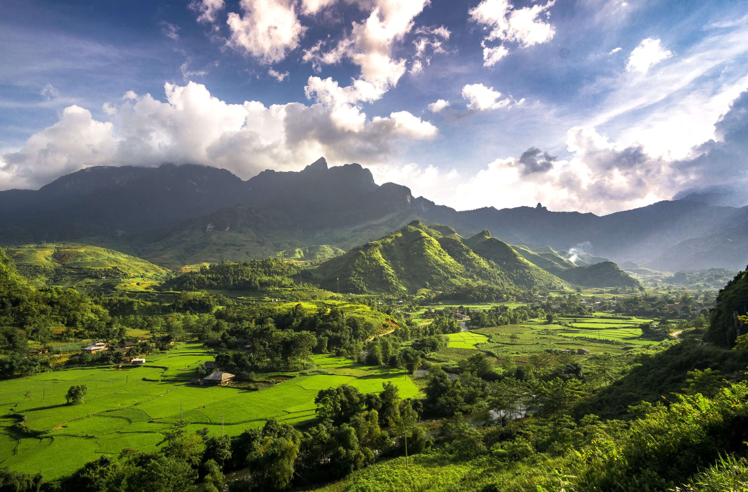 How to Travel Vietnam Without the Crowds: A Slow Travel Blueprint 